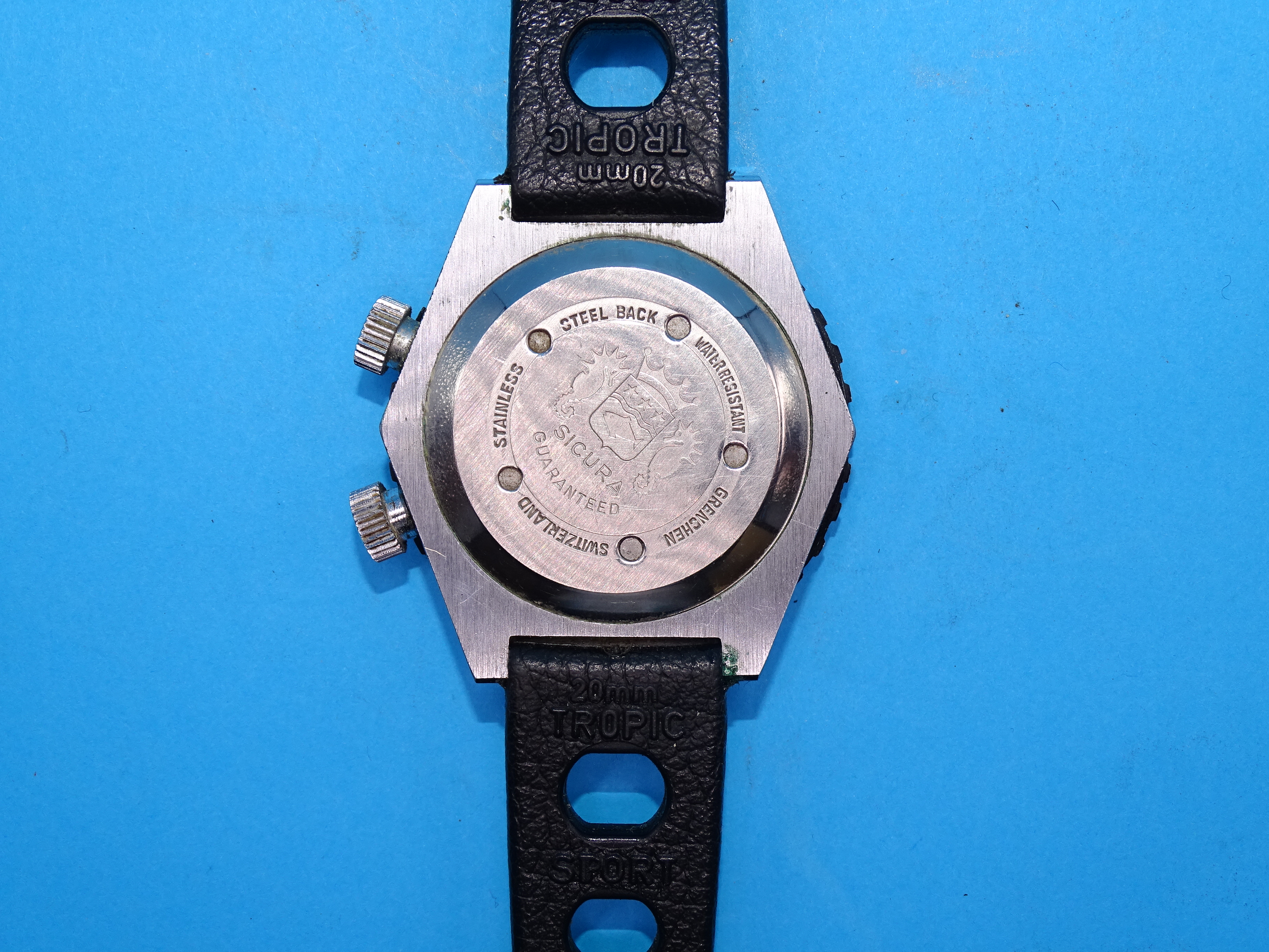 A 1970's Sicura "23 Jewels Computer Super Waterproof" wristwatch with rotating inner bezel, 44mm - Bild 2 aus 2