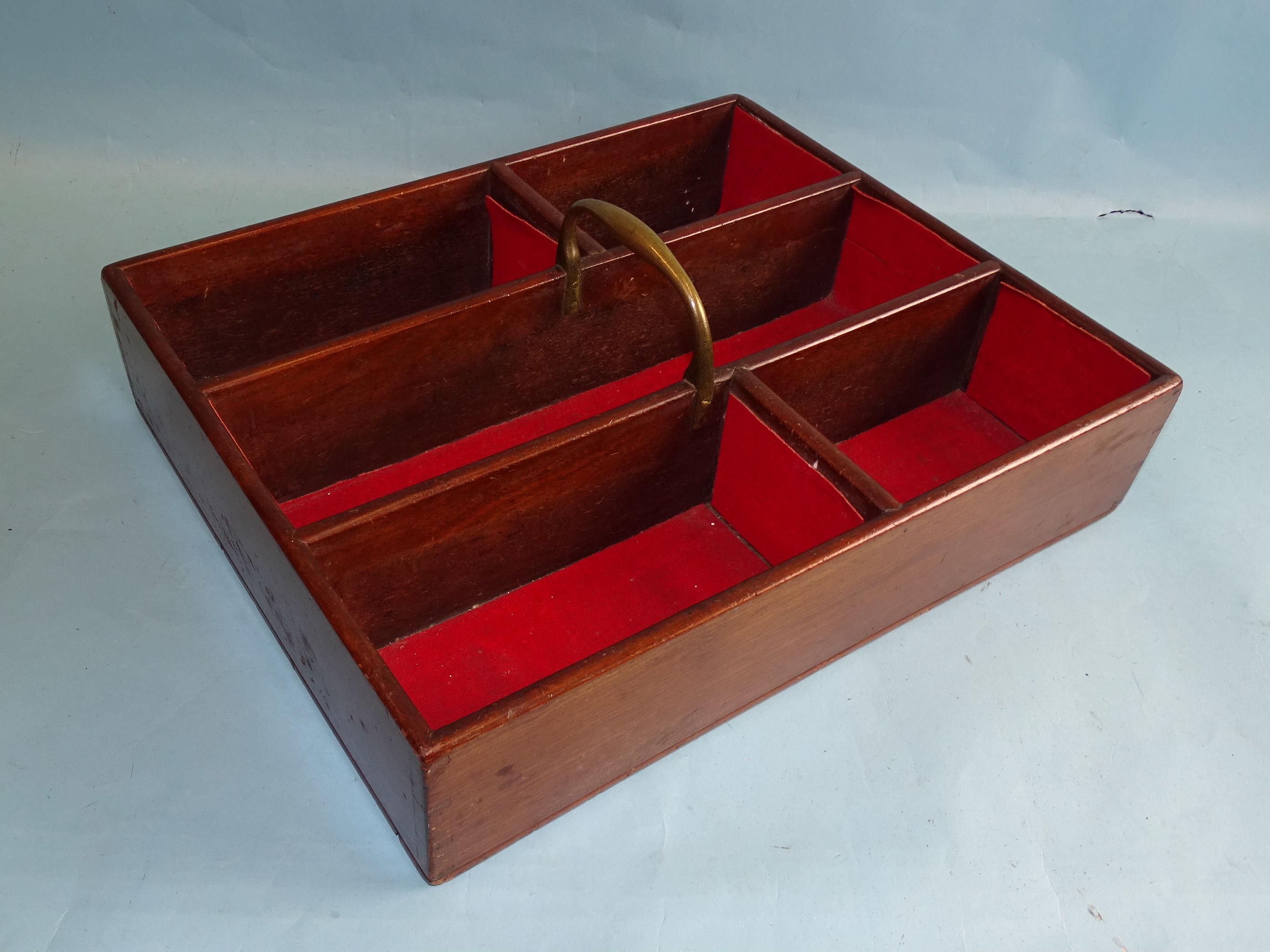 A Georgian mahogany knife box with brass carrying handle, 43 x 36cm.