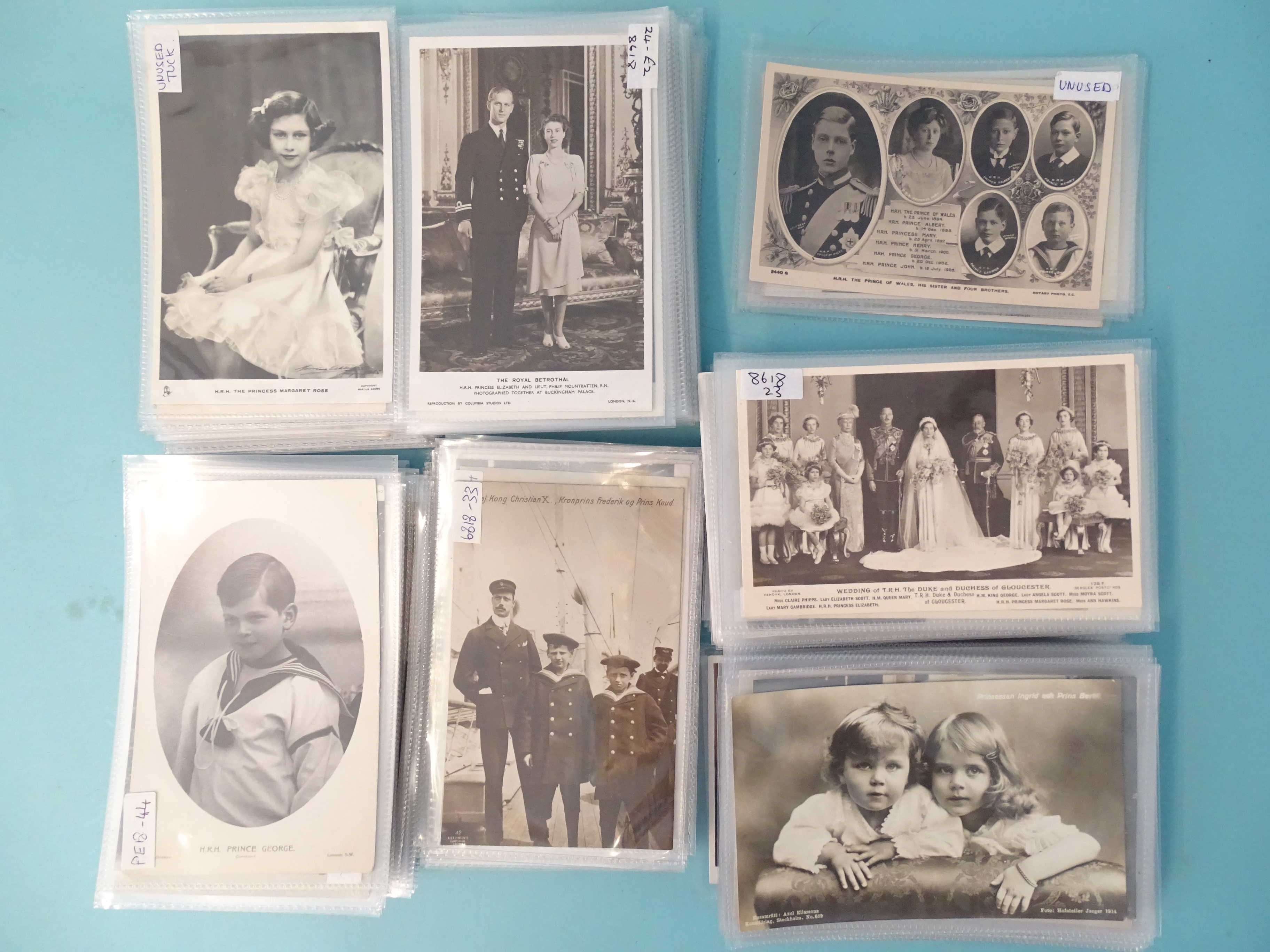 A large quantity of postcards of royalty - UK and European, 250 approximately.