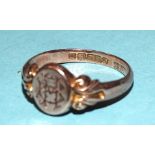 A Victorian 9ct rose gold signet ring, size P, 3.5g.