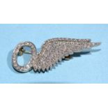 A sweetheart brooch for the Observer Corps in the form of an 'O' and one wing set overall with 8/8-