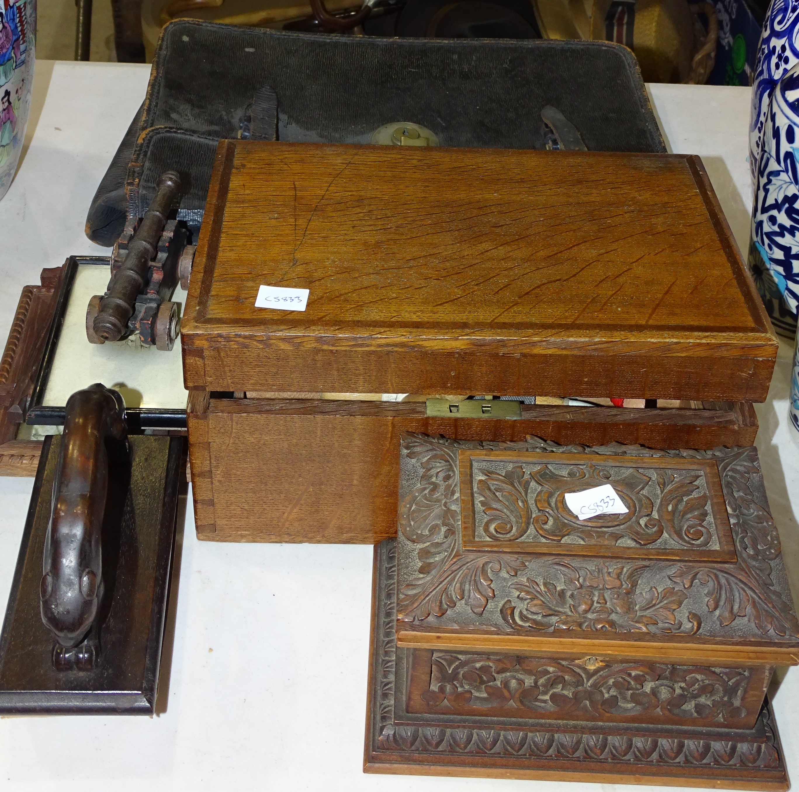 A George VI leather government brief or despatch case with gilded royal crest, 26 x 41cm, a carved - Image 2 of 2