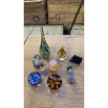 BOX PAPERWEIGHTS & ART GLASS