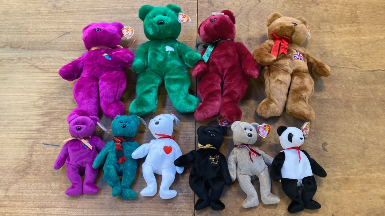 BOX-6 SMALL & 4 LARGER TY BEANIE BEARS