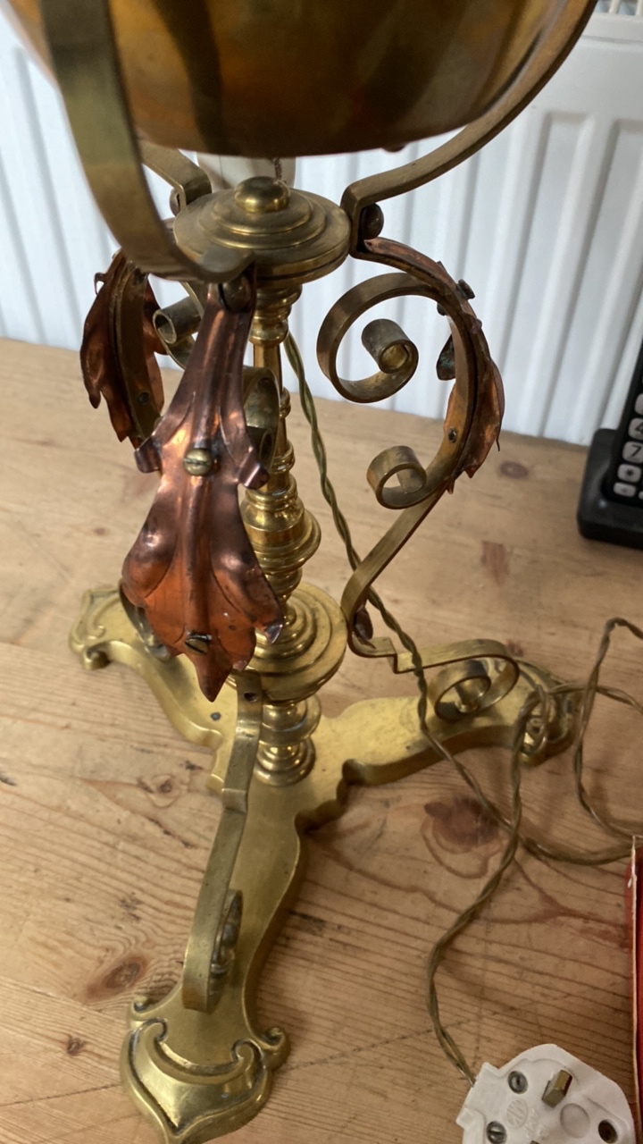 BRASS OIL LAMP-CONVERTED TO ELECTRIC (AF) - Image 8 of 18