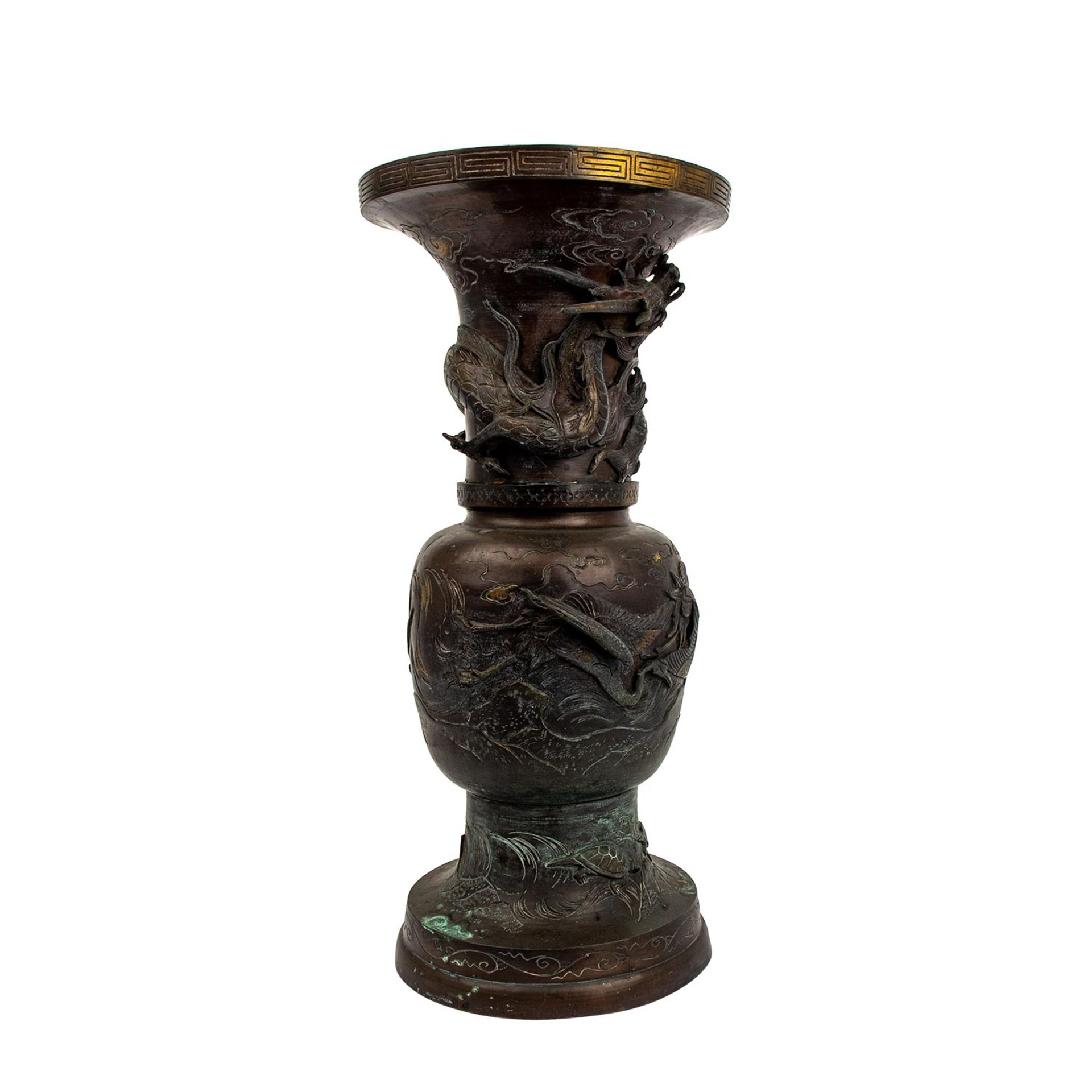 Bodenvase aus Bronze. JAPAN, Meiji-Periode (1868-1912), - Bild 5 aus 11