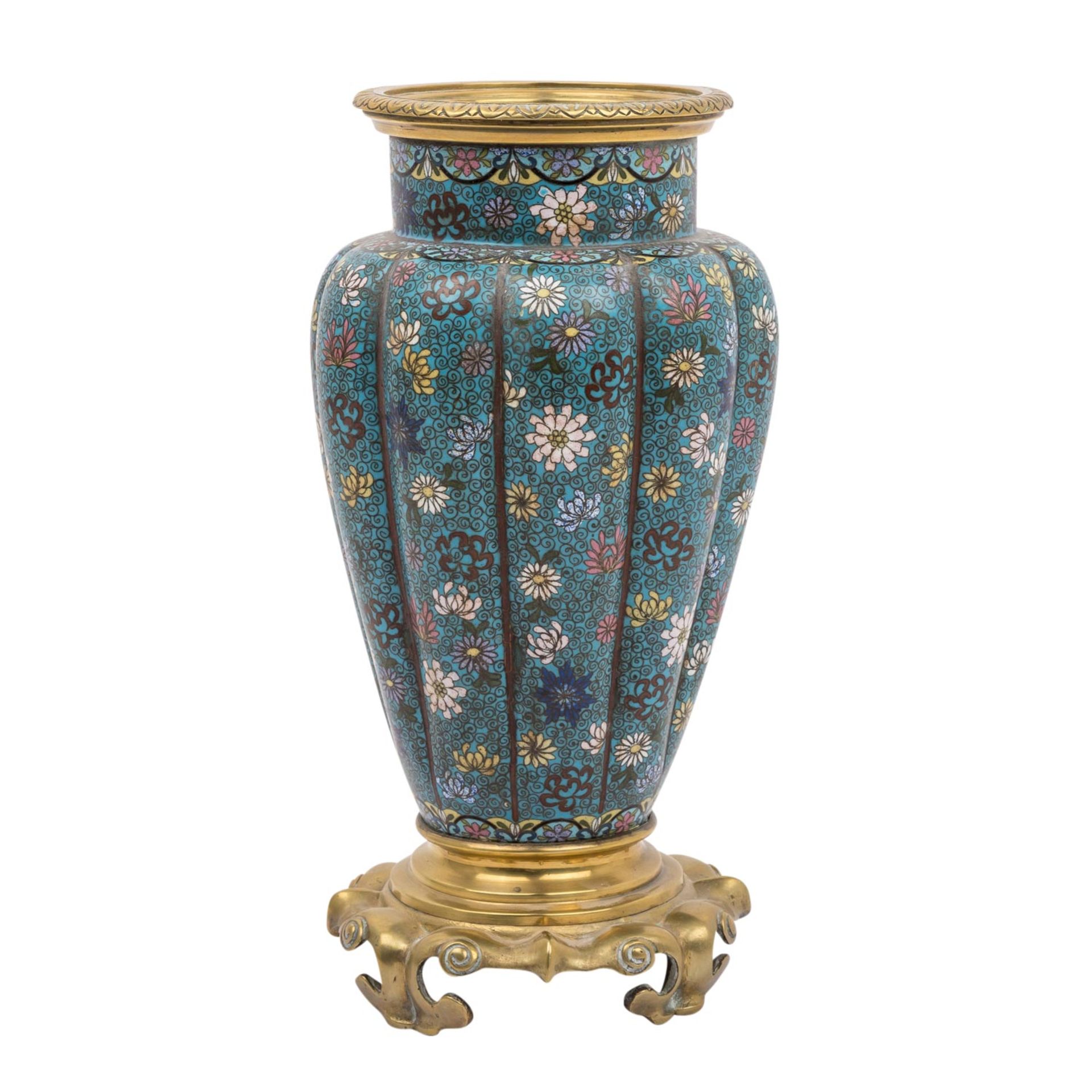 Cloisonné-Vase in Ormolu-Montierung. CHINA, 19. Jh., - Bild 4 aus 8
