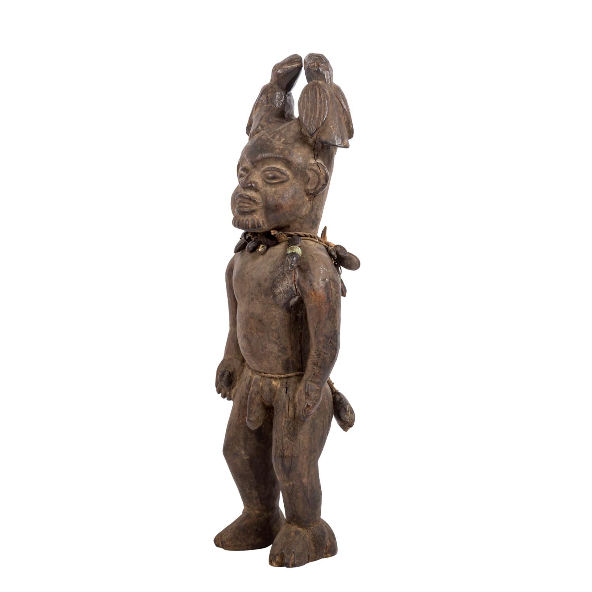 Skulptur einer magischen männlichen Figur. KAMERUN/AFRIKA, um 1900 oder älter. - Image 4 of 10