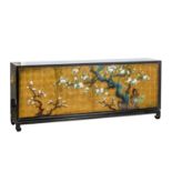 Schwarzlack-Sideboard im japanischen Stil. 1970er/80er Jahre.