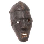 Maske "Agwe". WIDIKUM/KAMERUN.