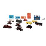 MÄRKLIN Konvolut aus 3 Lokomotiven und 9 Güterwagen, Spur H0,