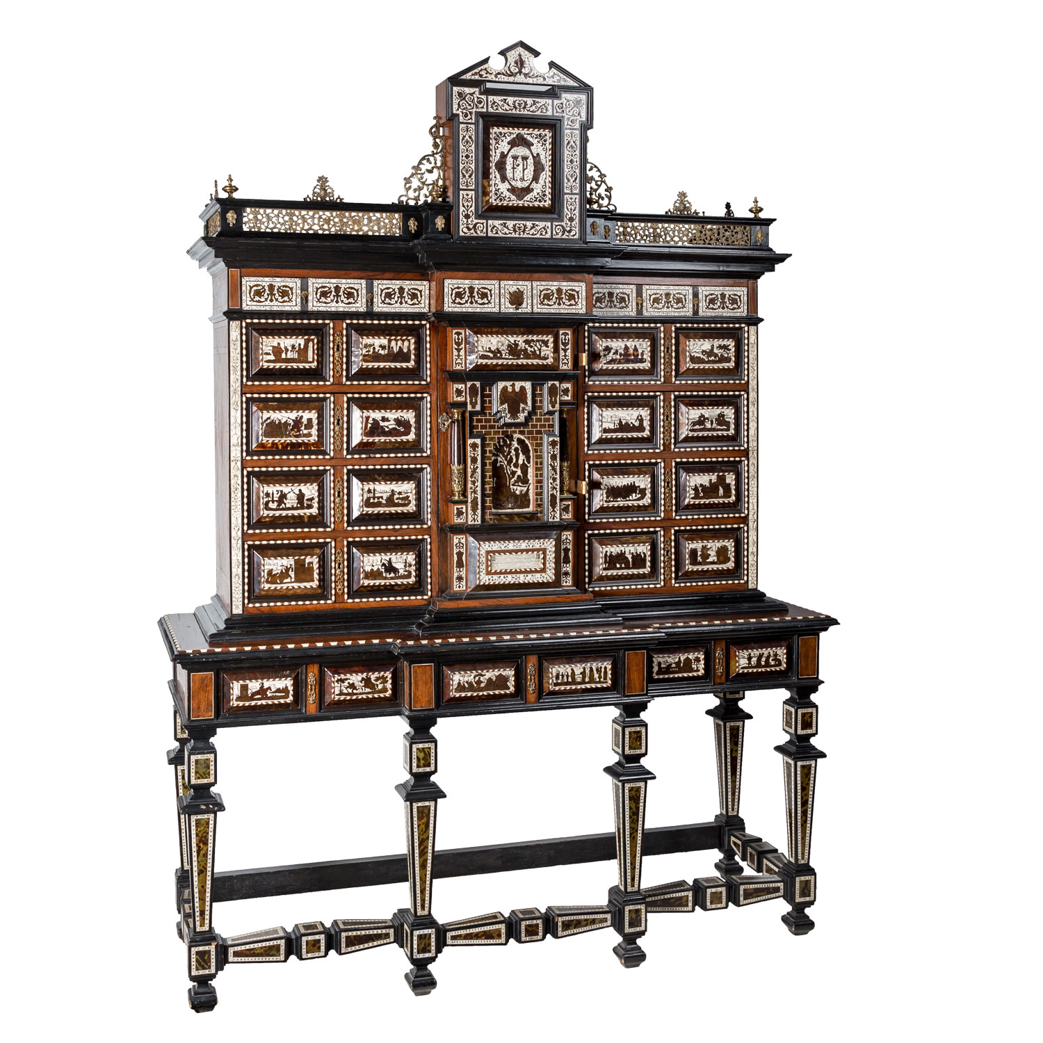 MUSEALER KABINETTSCHRANK IM RENAISSANCE-STIL