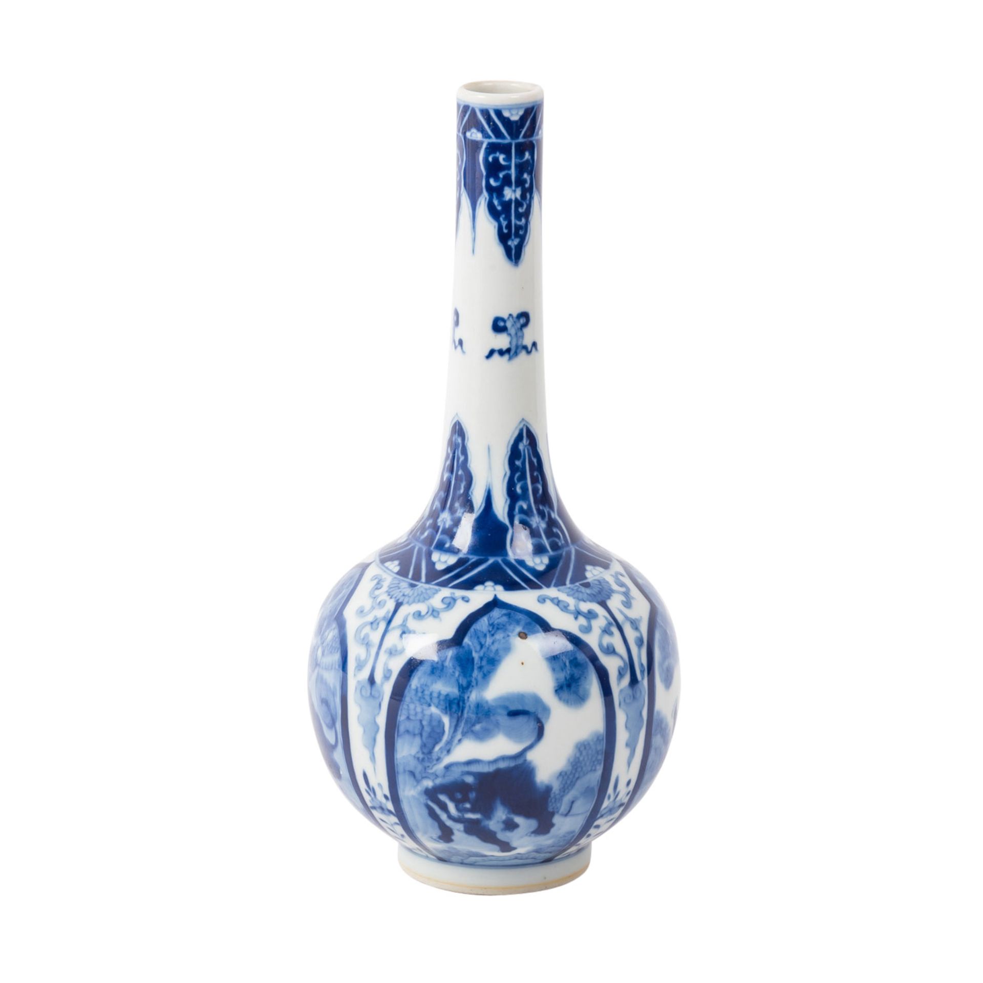 Blau-weiße Langhalsvase. CHINA, Qing-Dynastie (1644-1912). - Image 3 of 6