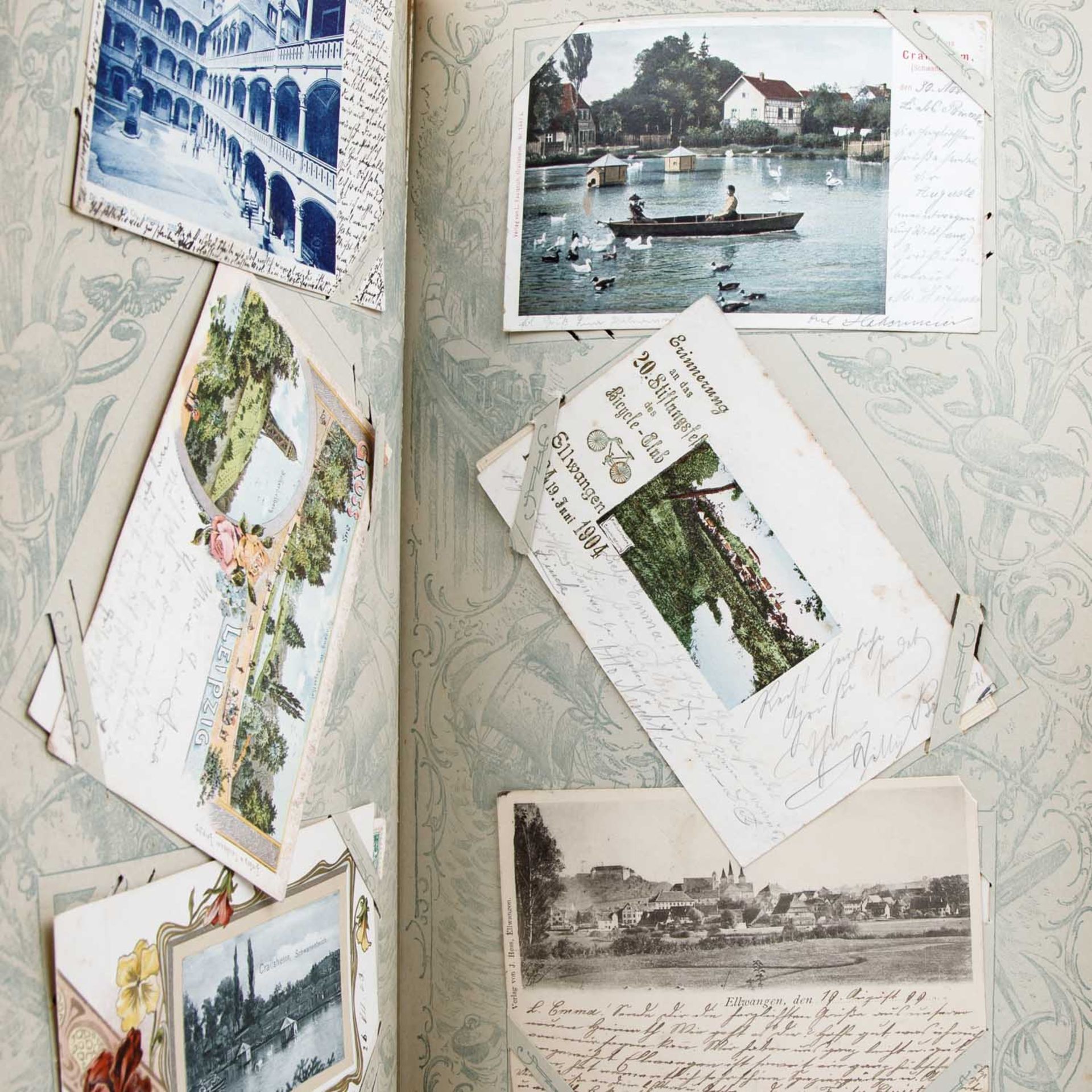 Prall gefülltes Album historischer Ansichtskarten um 1900, - Image 9 of 12
