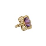 Ring mit Amethyst,