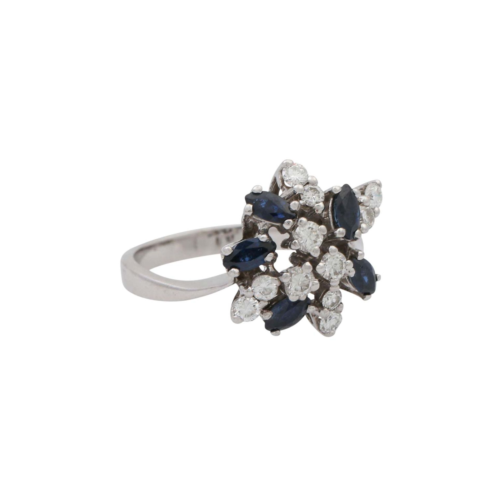 Ring mit Saphiren und Brillanten von zus. ca. 0,6 ct,