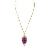 Anhänger-Medaillon mit Amethyst und Orientperlen,