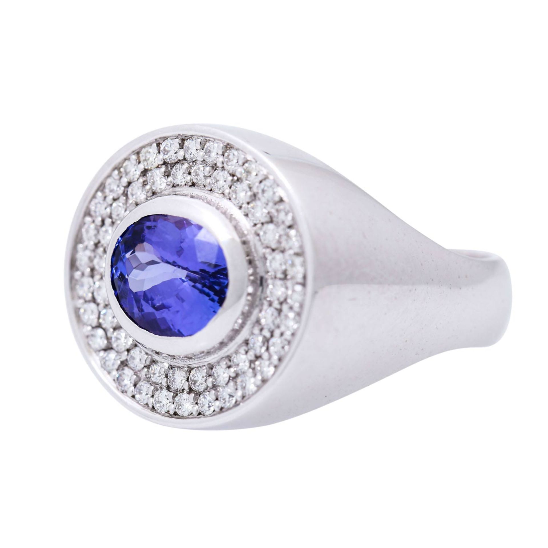 Ring mit feinem Tansanit 2,36 ct und Brillanten von zus. ca. 0,54 ct, - Bild 5 aus 5