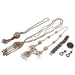 Konvolut ethnographischer Schmuck,