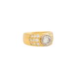 Ring mit zentralem Brillant ca. 1,3 ct,