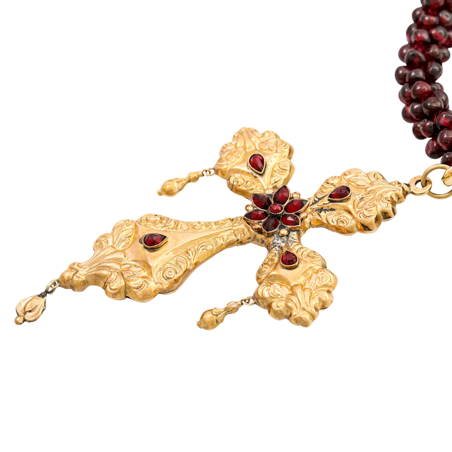 Granatcollier mit Goldkreuz - Bild 4 aus 5