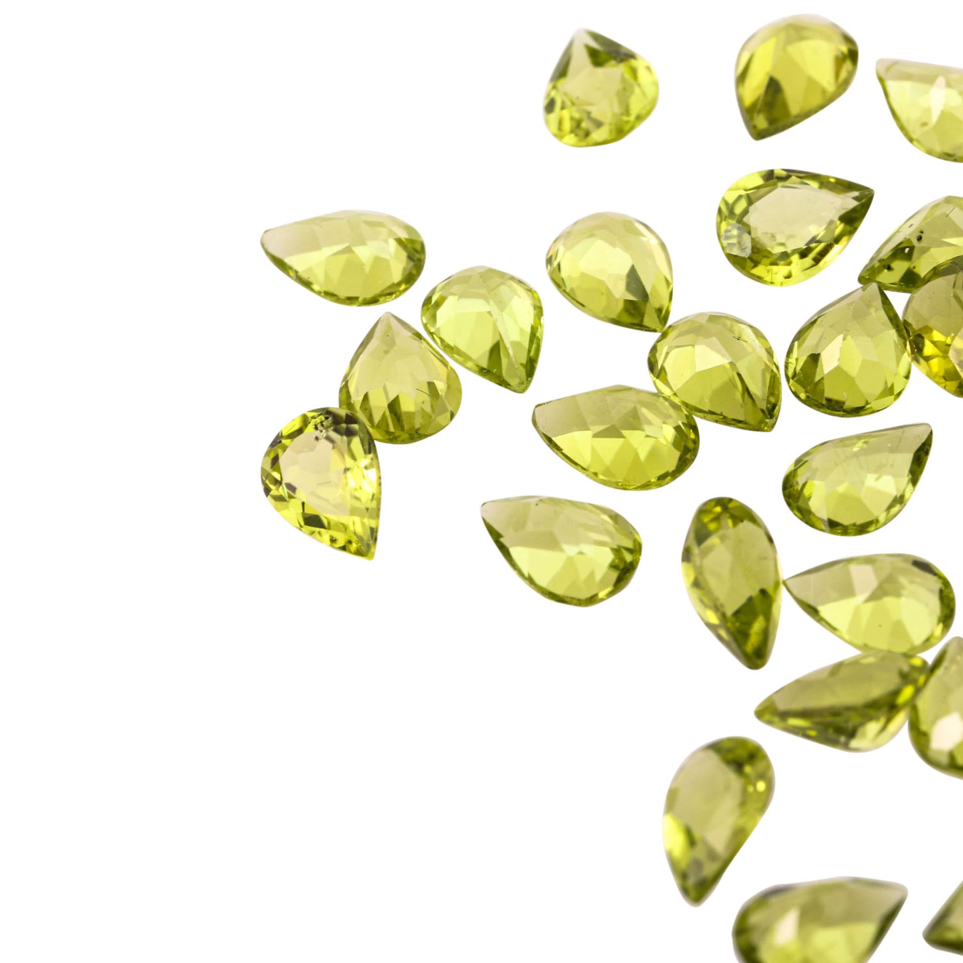 Konvolut 48 Peridot-Tropfen zus. 34,1 ct, - Image 3 of 5