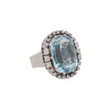 Ring mit Topas ca. 36,4ct, 6 Brillanten