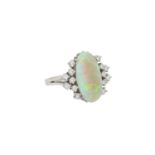 Ring mit feinem Crystalopal