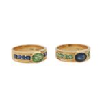 Set 2 Ringe mit Peridots und Saphiren,