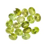 Konvolut 16 Peridots von ca. 33,35 ct.