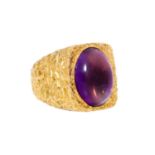 Ring mit Amethystcabochon