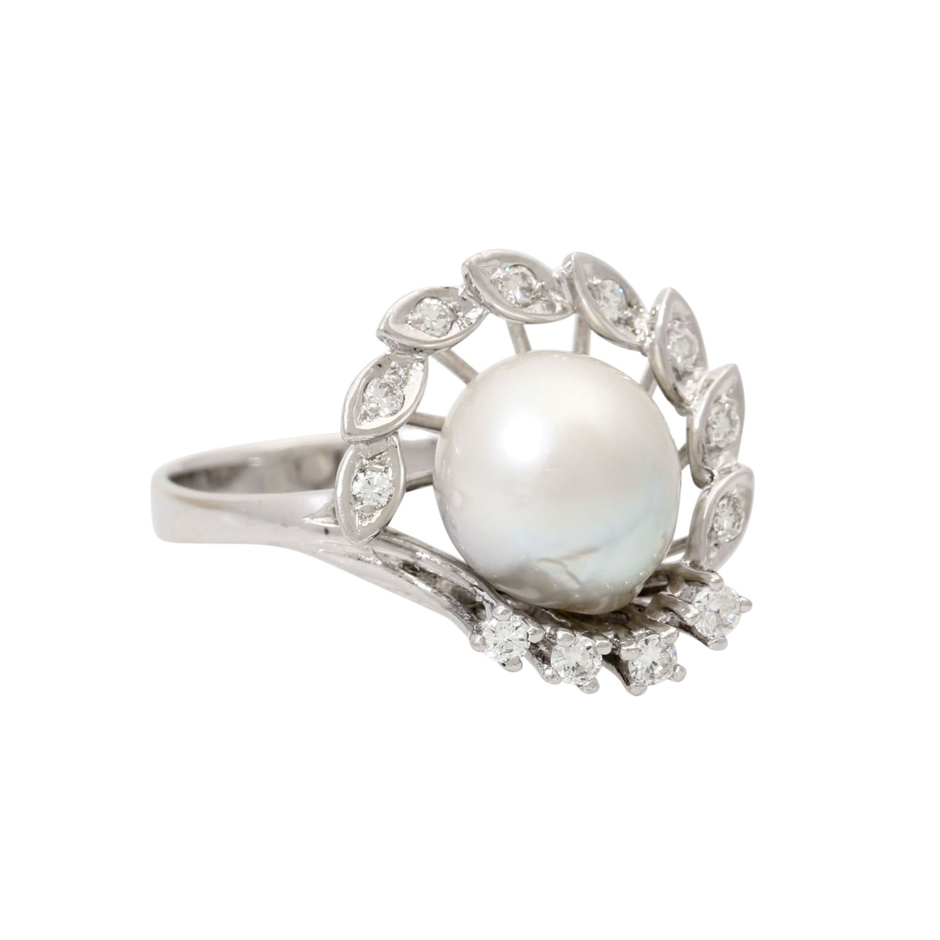 Ring mit Perle und Brillanten zus. ca. 0,42 ct,