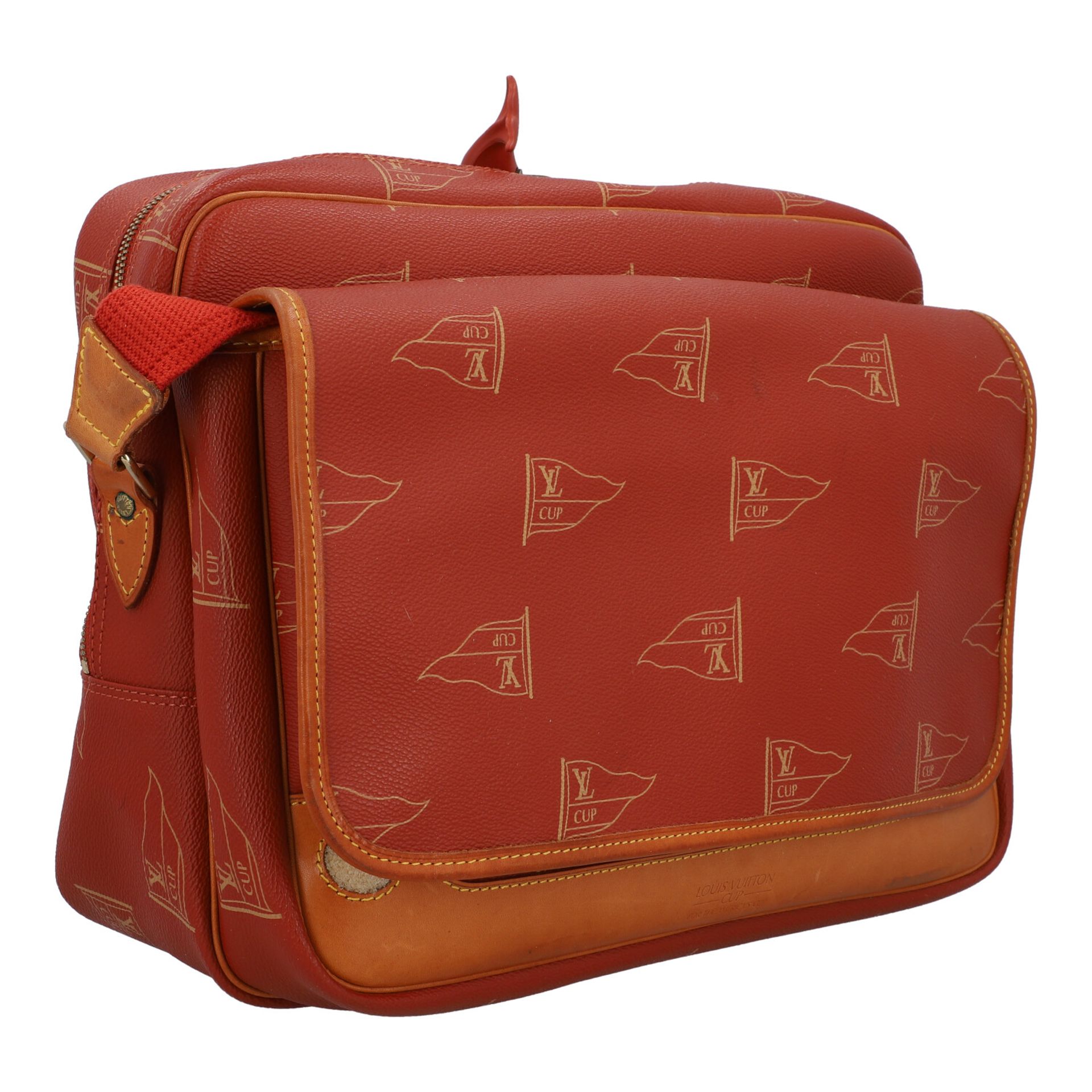 LOUIS VUITTON VINTAGE Messenger Bag "LV CUP 1995 RED BOSPORUS CALVI". - Bild 2 aus 8