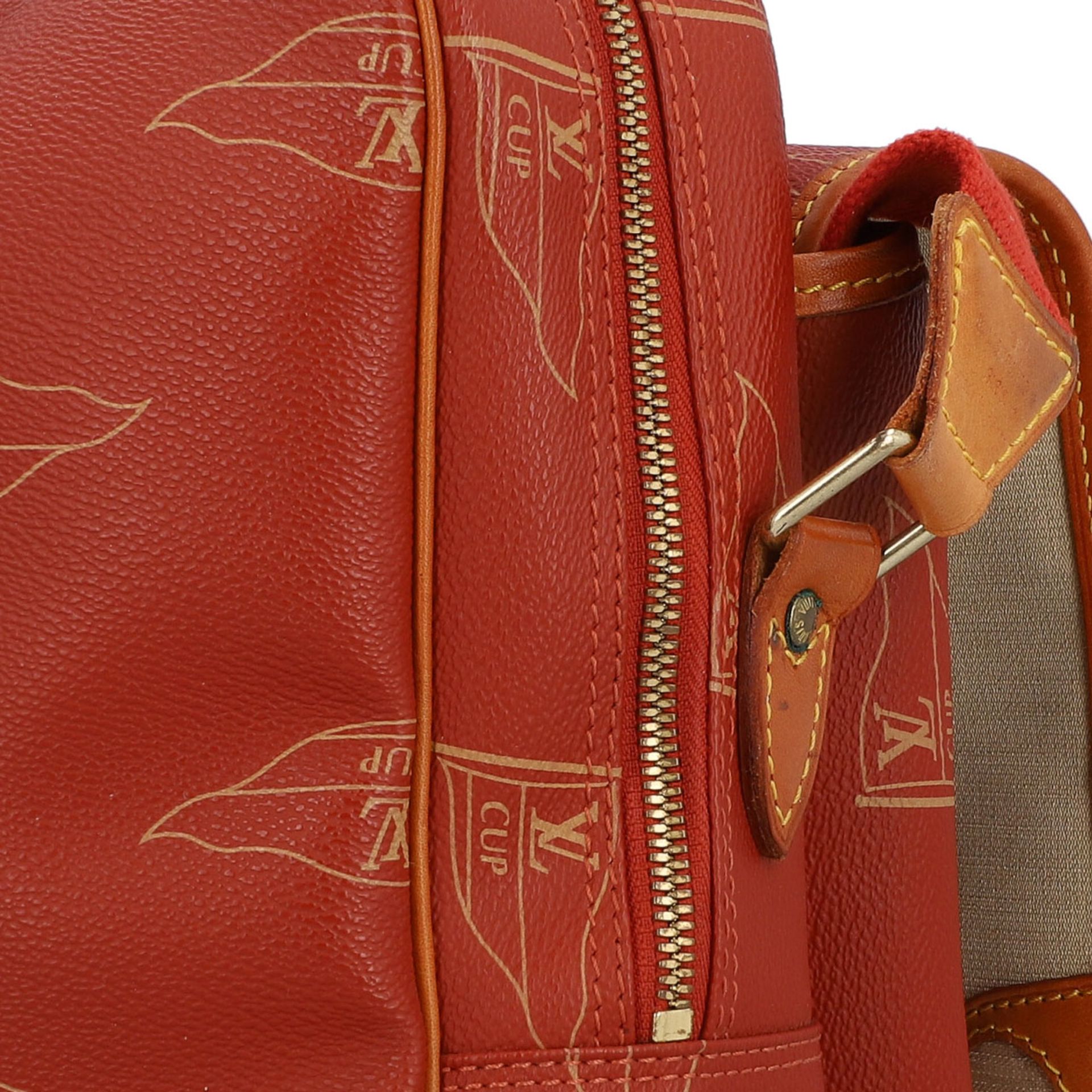 LOUIS VUITTON VINTAGE Messenger Bag "LV CUP 1995 RED BOSPORUS CALVI". - Image 7 of 8