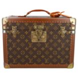 LOUIS VUITTON VINTAGE Kosmetikkoffer.