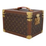 LOUIS VUITTON Kosmetikkoffer "BOÎTE FLACONS".