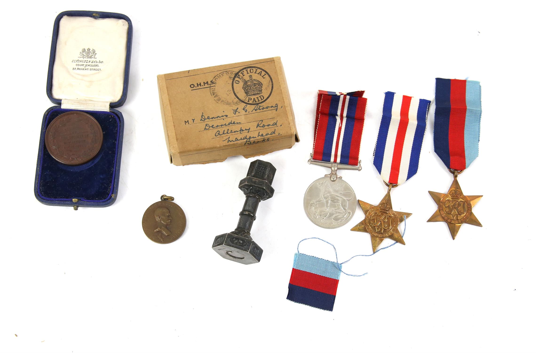 Dennis F. G. Strong, 1939-1945 War Medal, 1939-1945 Star, France and Germany Star,