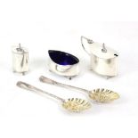 Three piece silver boat shaped condiment set, with blue glass liners, Birmingham 1955, 8oz,