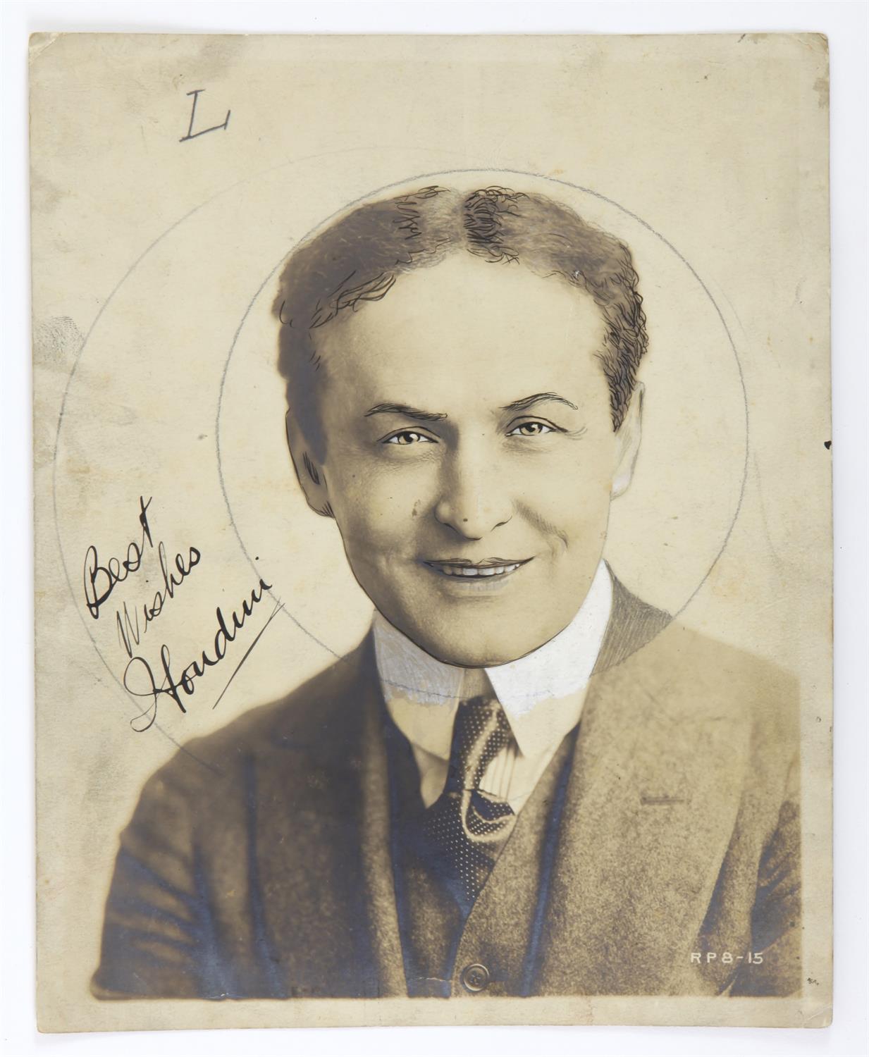Harry Houdini (1874-1926) Hungarian-American Magician & Escapologist. Vintage hand signed photo - Image 2 of 3