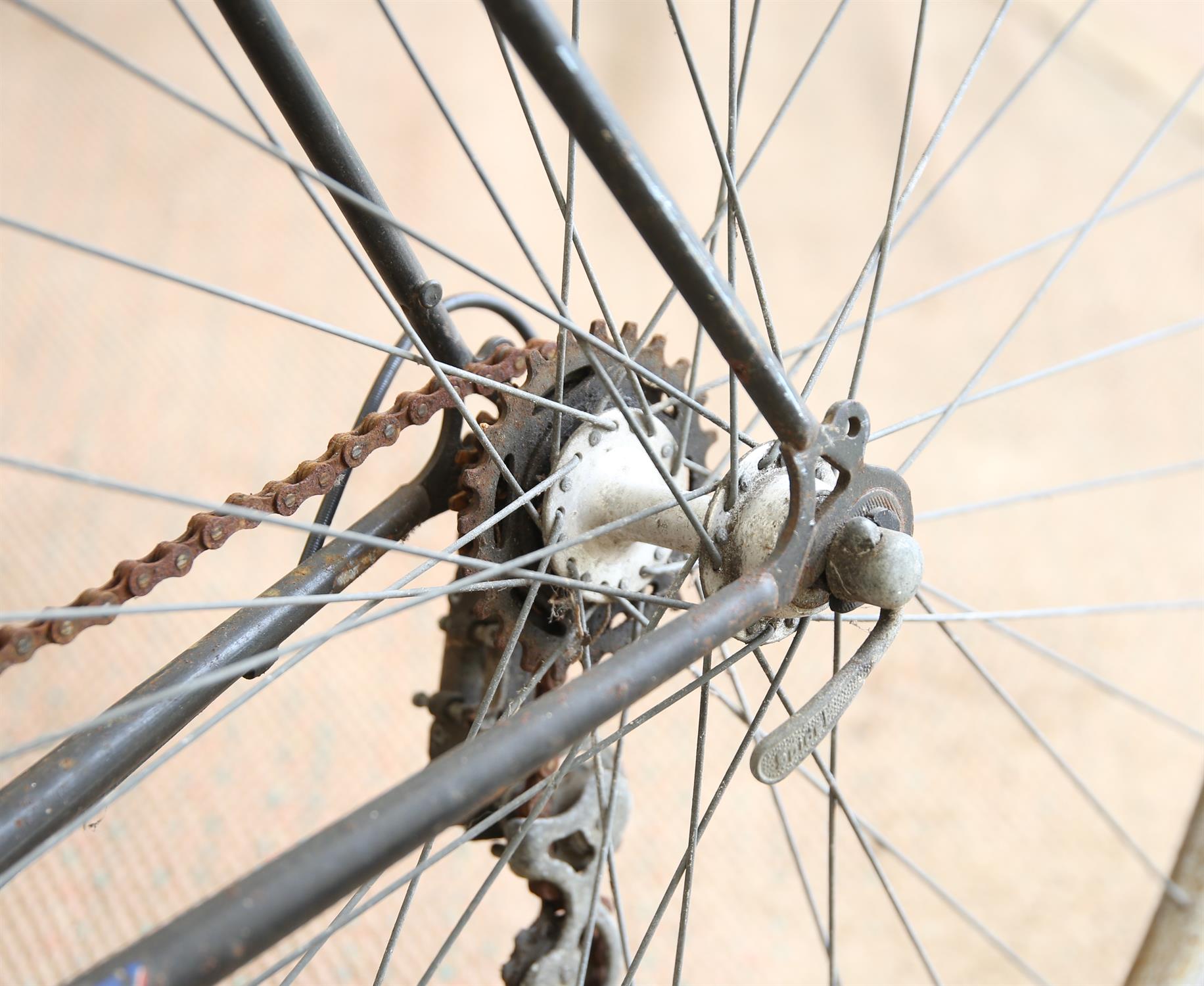 A vintage Peugeot racing bike - Image 4 of 7