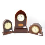 Early 20th century mahogany and boxwood lancet arched timepiece clock, with patera design and