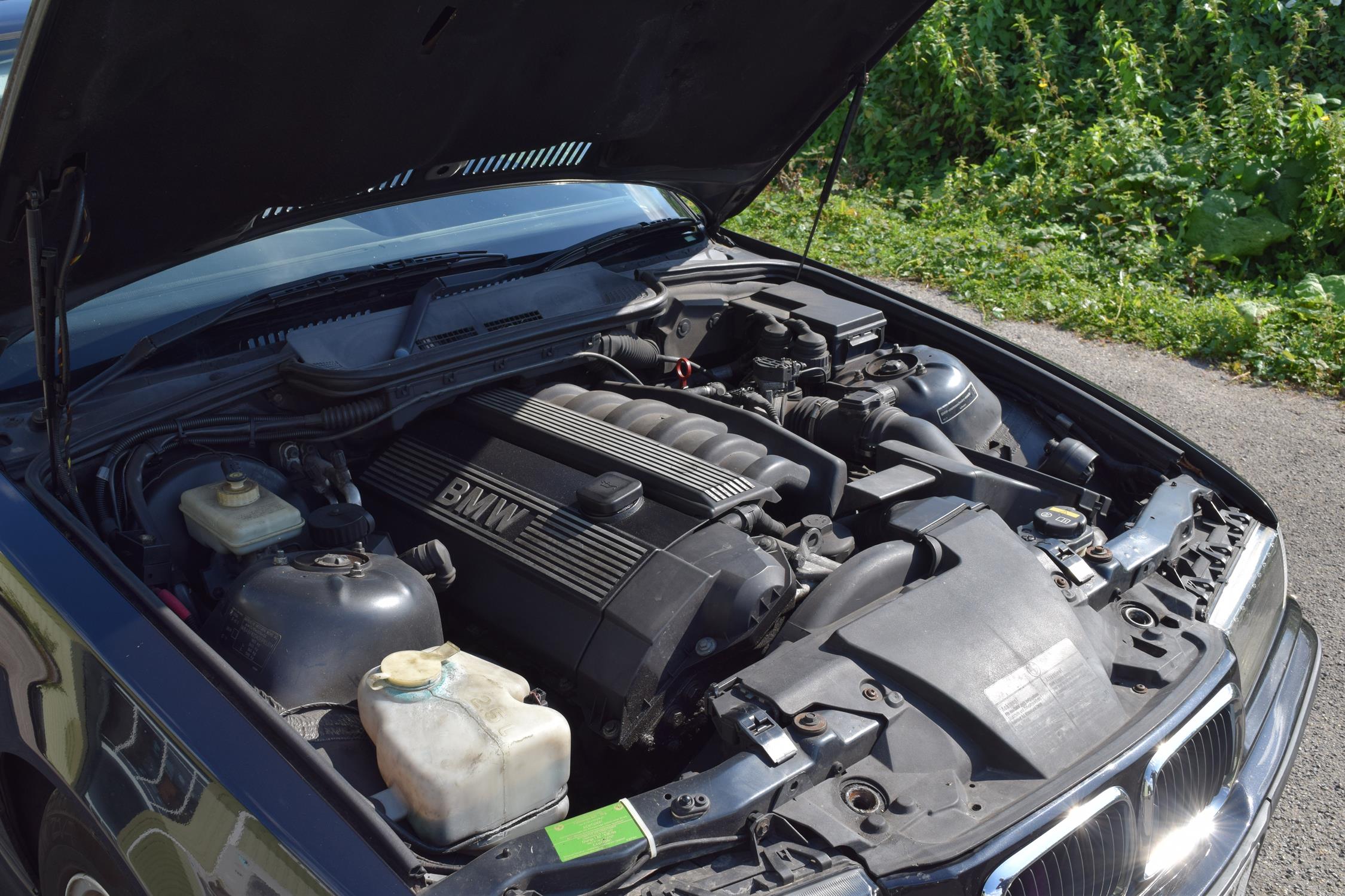 1997 BMW E36 2.5l Auto - Black on black - Odometer reading 211,000 miles, MOT’d until September - Image 15 of 20