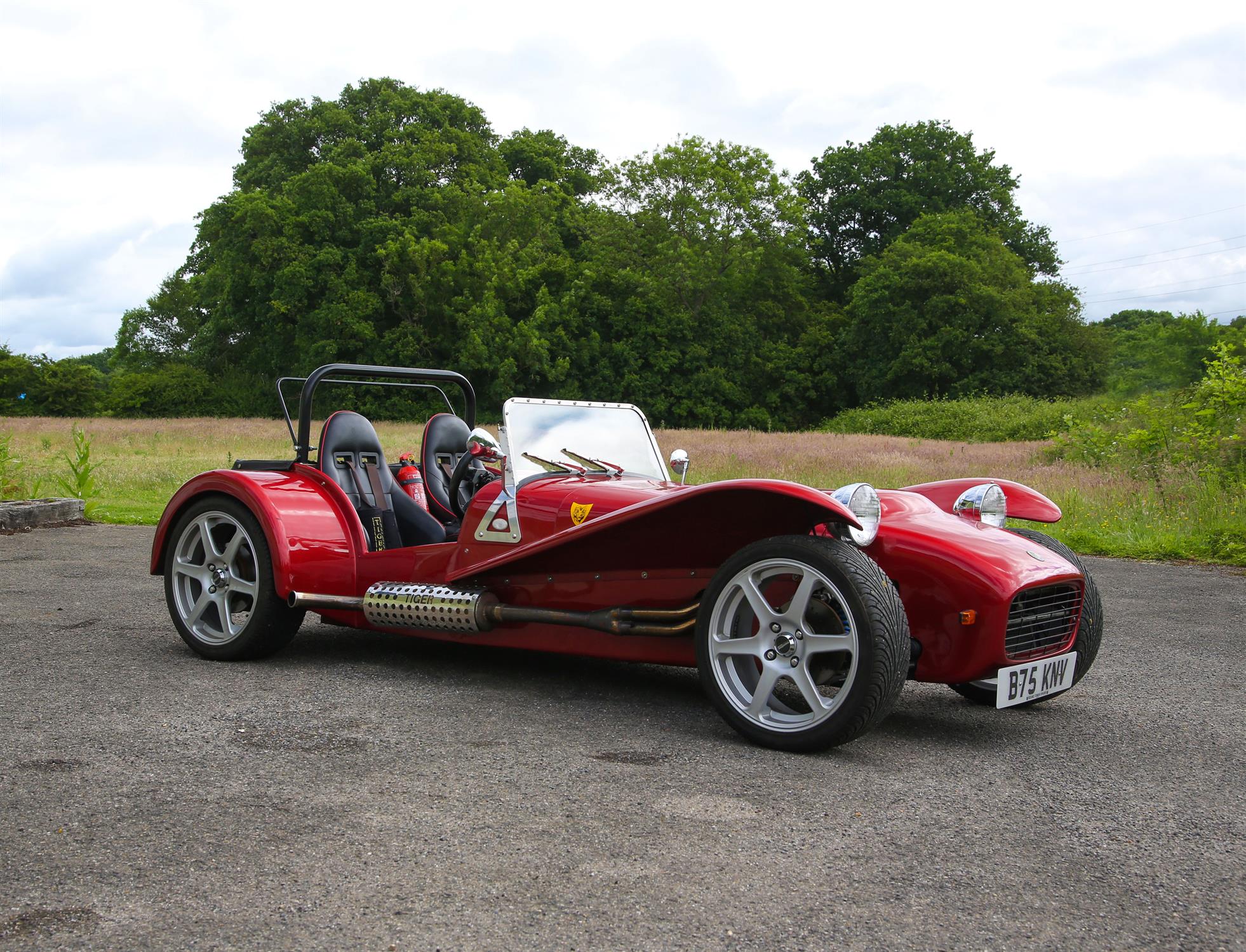 Tiger Avon kit car, former Tiger Racing Show Car. Registration number B75 KNV. Mileage 4,789. - Image 2 of 10