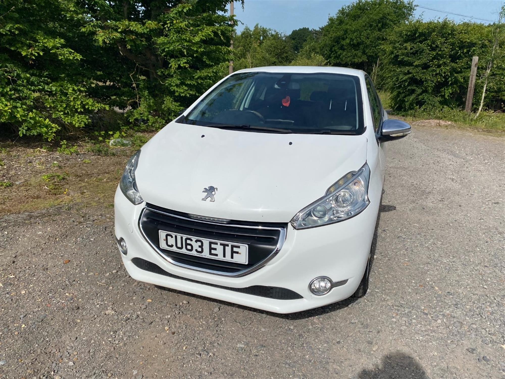 Peugeot 208 Allure 1.4 E-HDI Automatic, 111,998 miles, Only 2 owners from new, 3 door finished in
