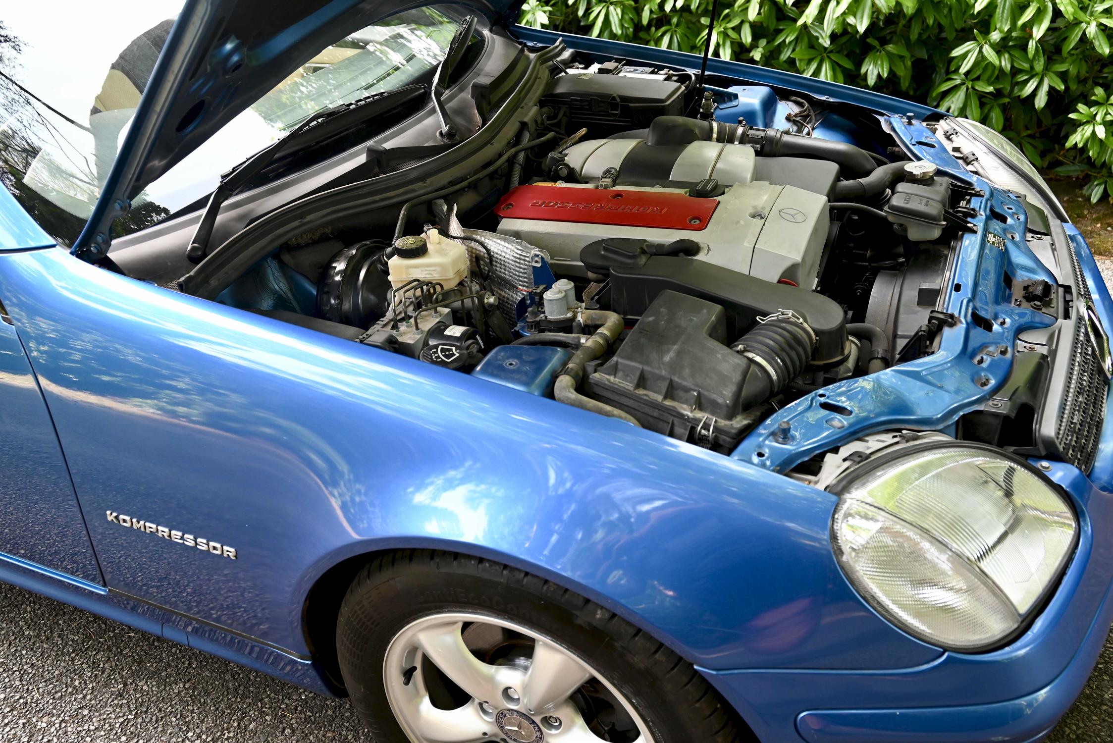 Mercedes Benz 230 SLK Convertible Auto Electric Blue coachwork with duo-tone black/beige leather - Image 15 of 15