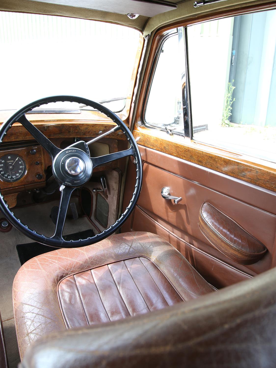 1953 R Type Bentley. 4.5L. Silver Grey. Four speed automatic. Registration number 633 NOT. - Image 8 of 15