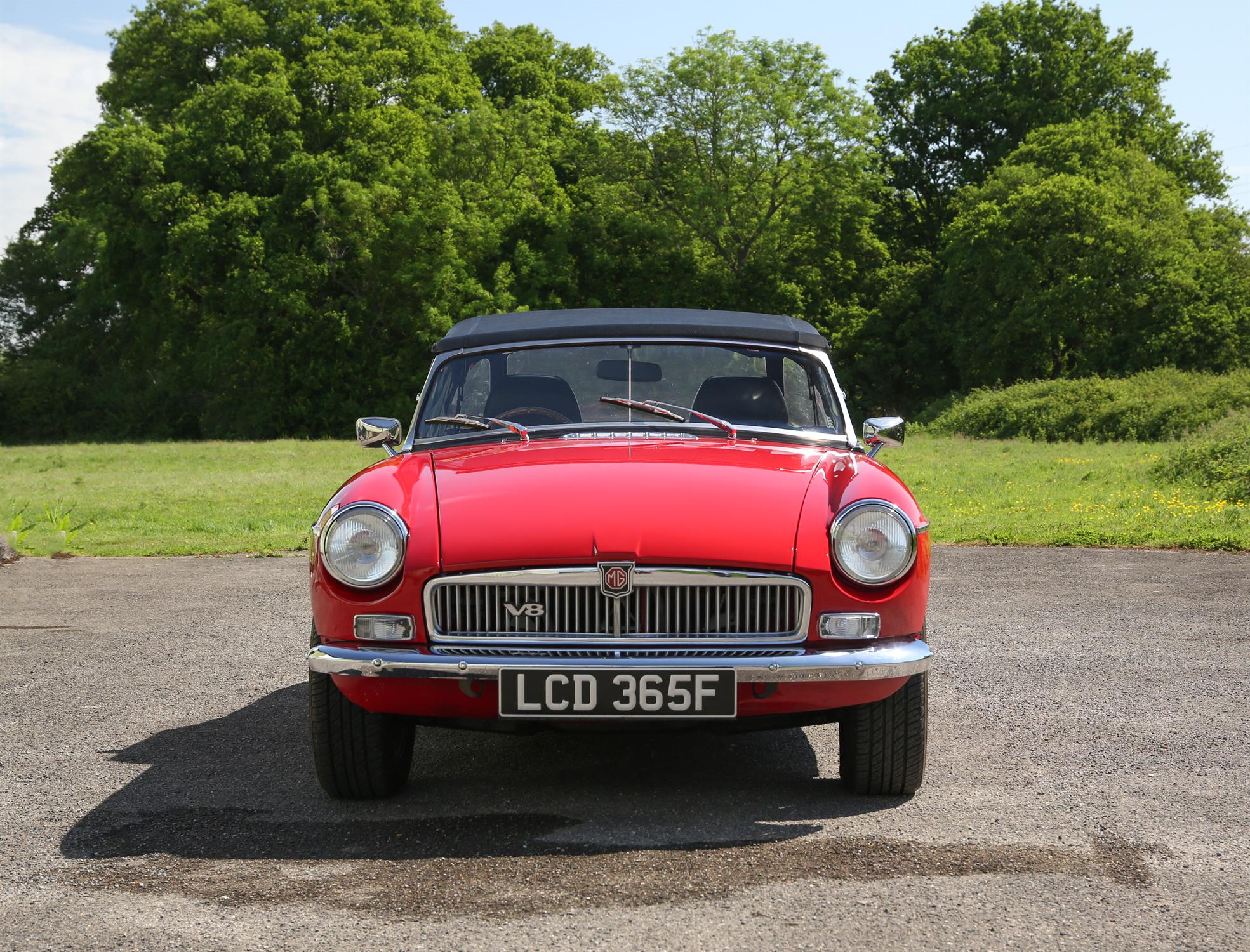 1968 MGB. Registration number LCD 365F - Fully rebuilt in 1997, with major refurbishment in 2019 - Image 5 of 6