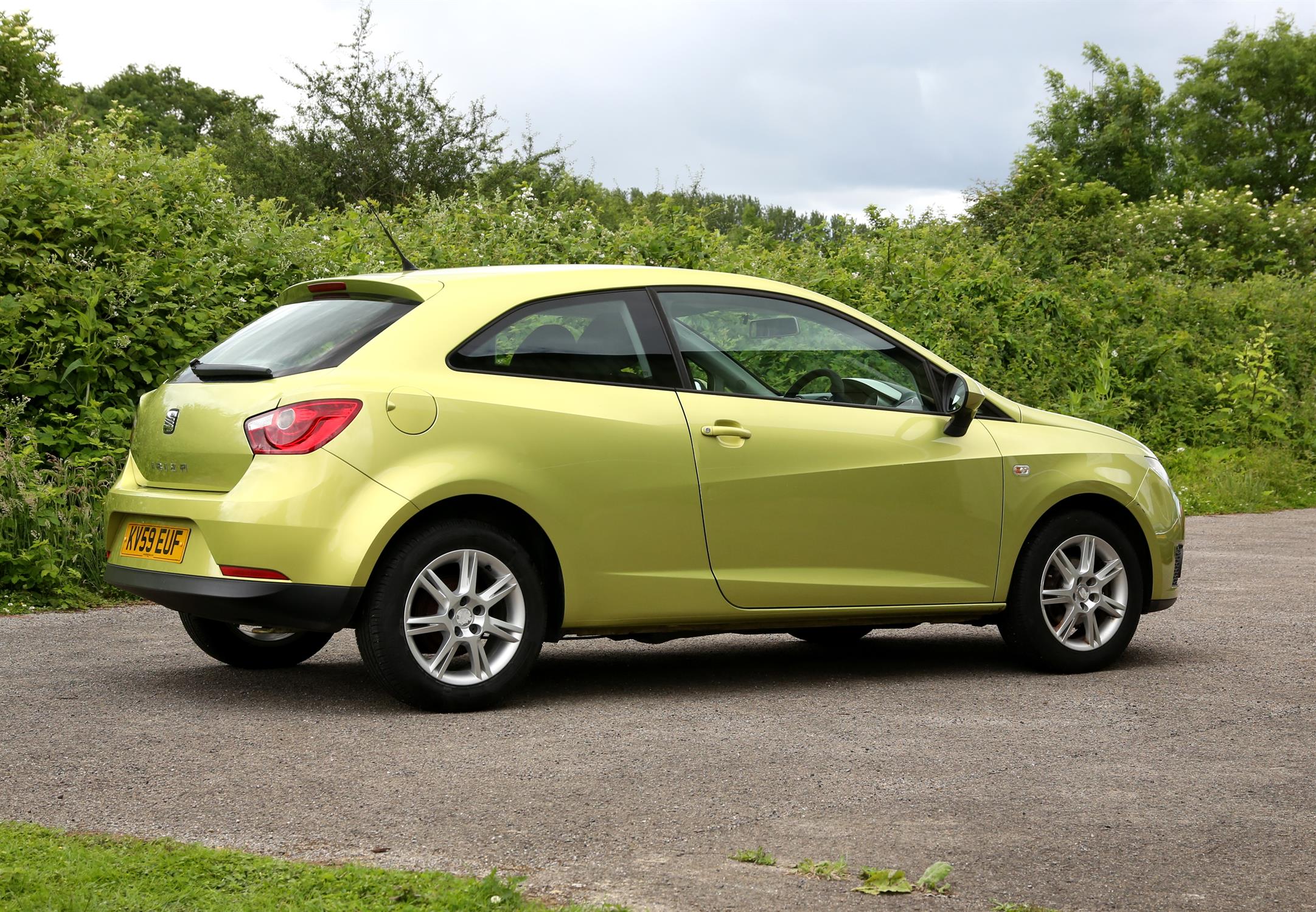 Seat Ibiza SE. Registration number KV59 EUF. First registered 02-10-2009. Three door Hatchback. - Image 2 of 10