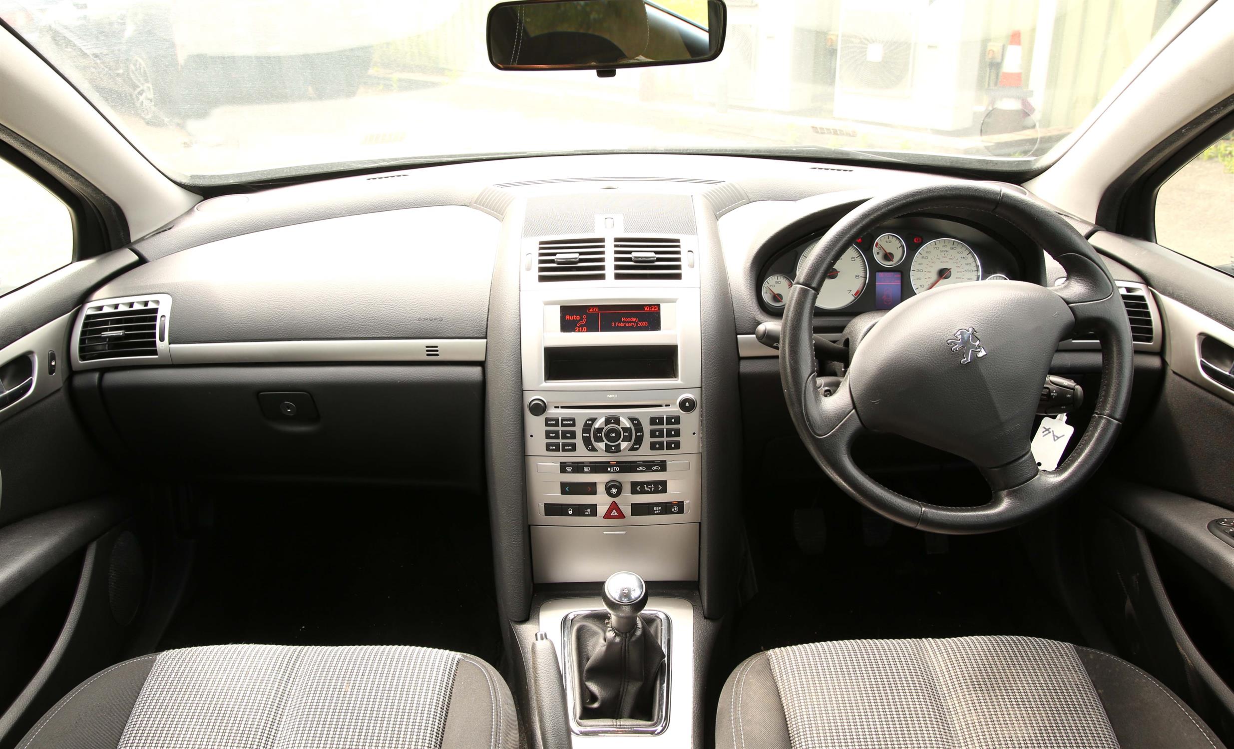 Peugeot 407 SE 4 door. Registration number SN09 HGX. First registered 18-03-2009. - Image 3 of 6