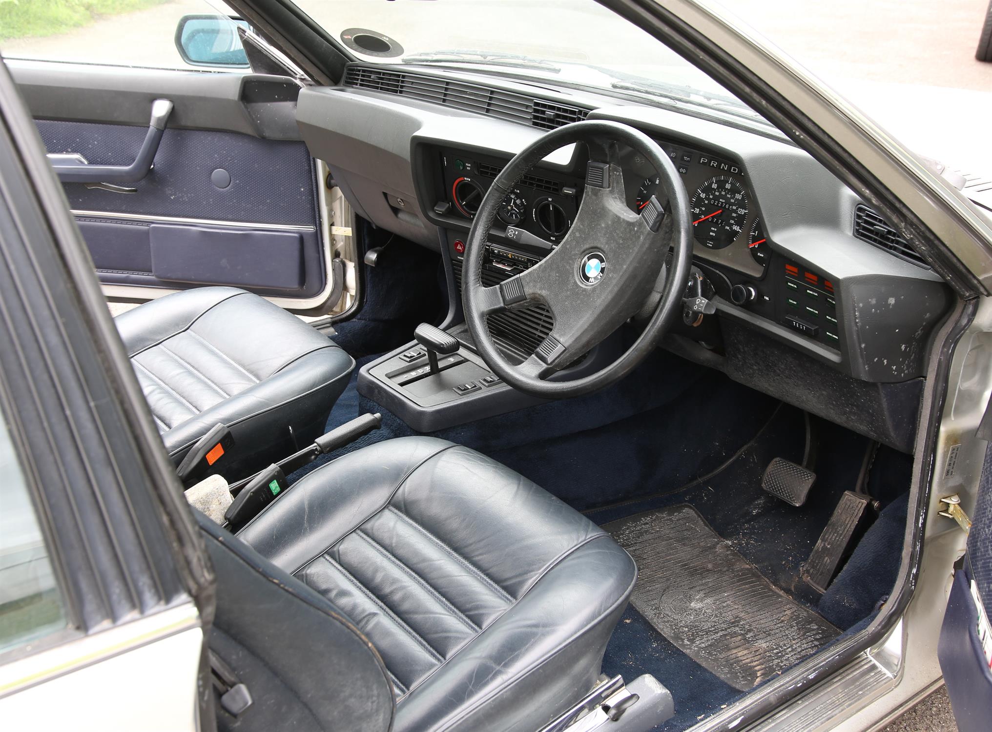 1979 BMW 633csi for Restoration/Recommissioning. Registration number AUV 15T Metallic Silver - Image 8 of 9